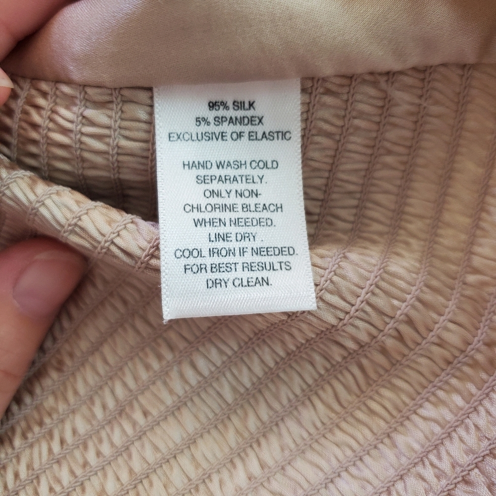 White House Black Market Silk Stretch Cream Top - Picture 3 of 7